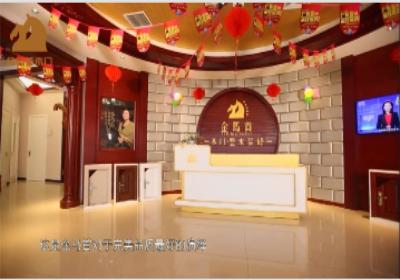 誠(chéng)信創(chuàng)新專注山東實(shí)木門生產(chǎn)廠家金馬首產(chǎn)品走進(jìn)千家萬(wàn)戶